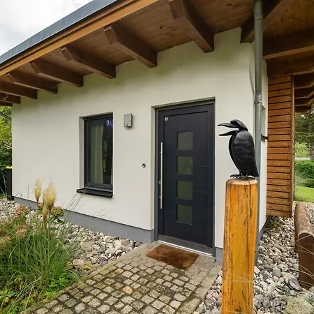 Kleine Sommerliebe - Mit Garten Am Radwanderweg * Warenshof